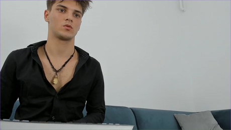 angelfrank  04-03-2022